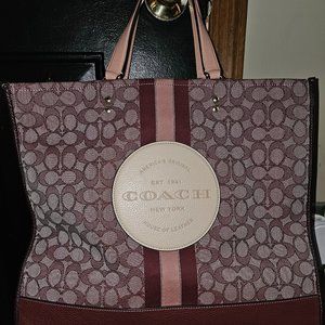Like new Coach bag